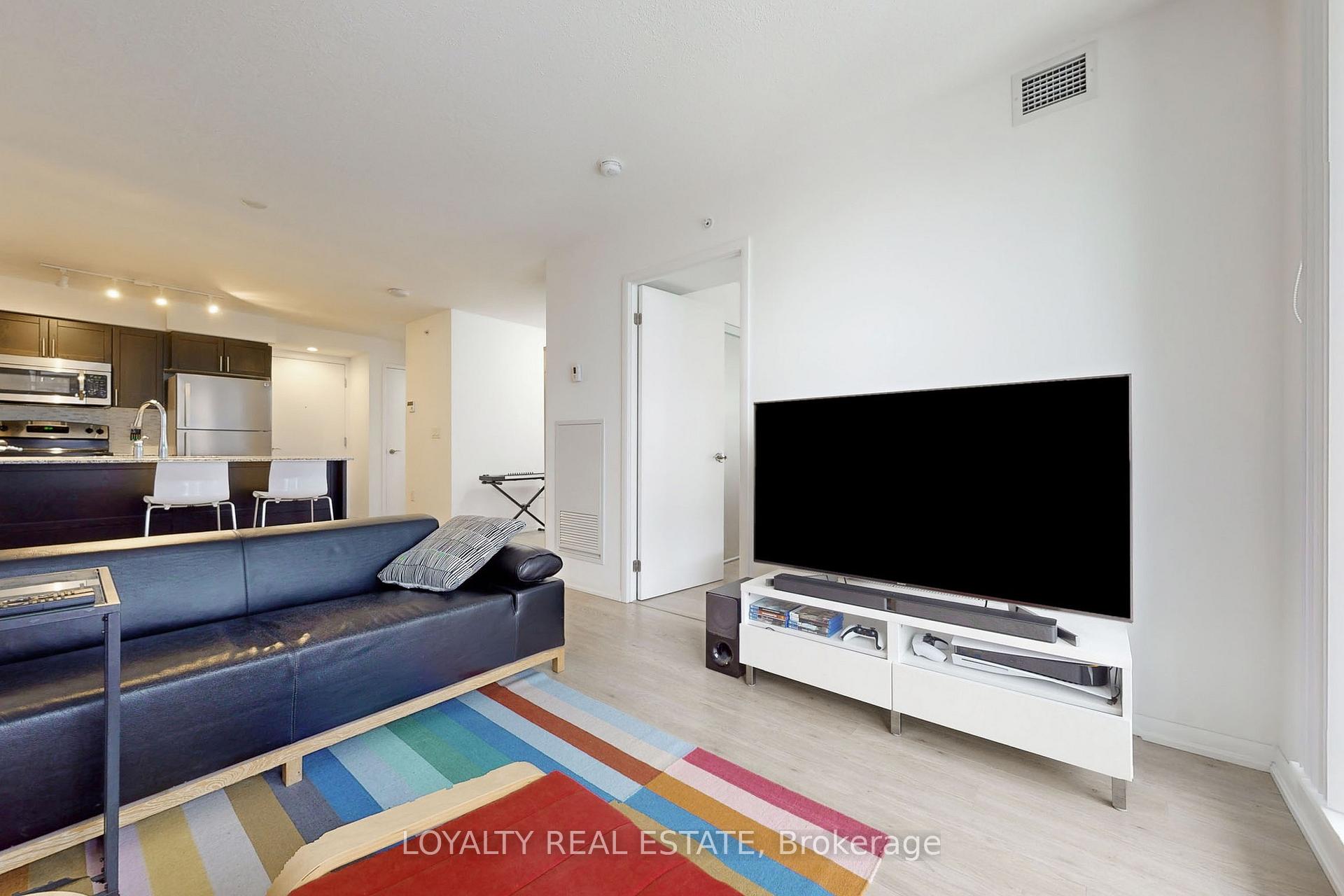 #733 - 830 Lawrence Ave W, Toronto, ON M6A1C3 | 1 Bedroom 1 Bathroom Condo Apt | Image 6