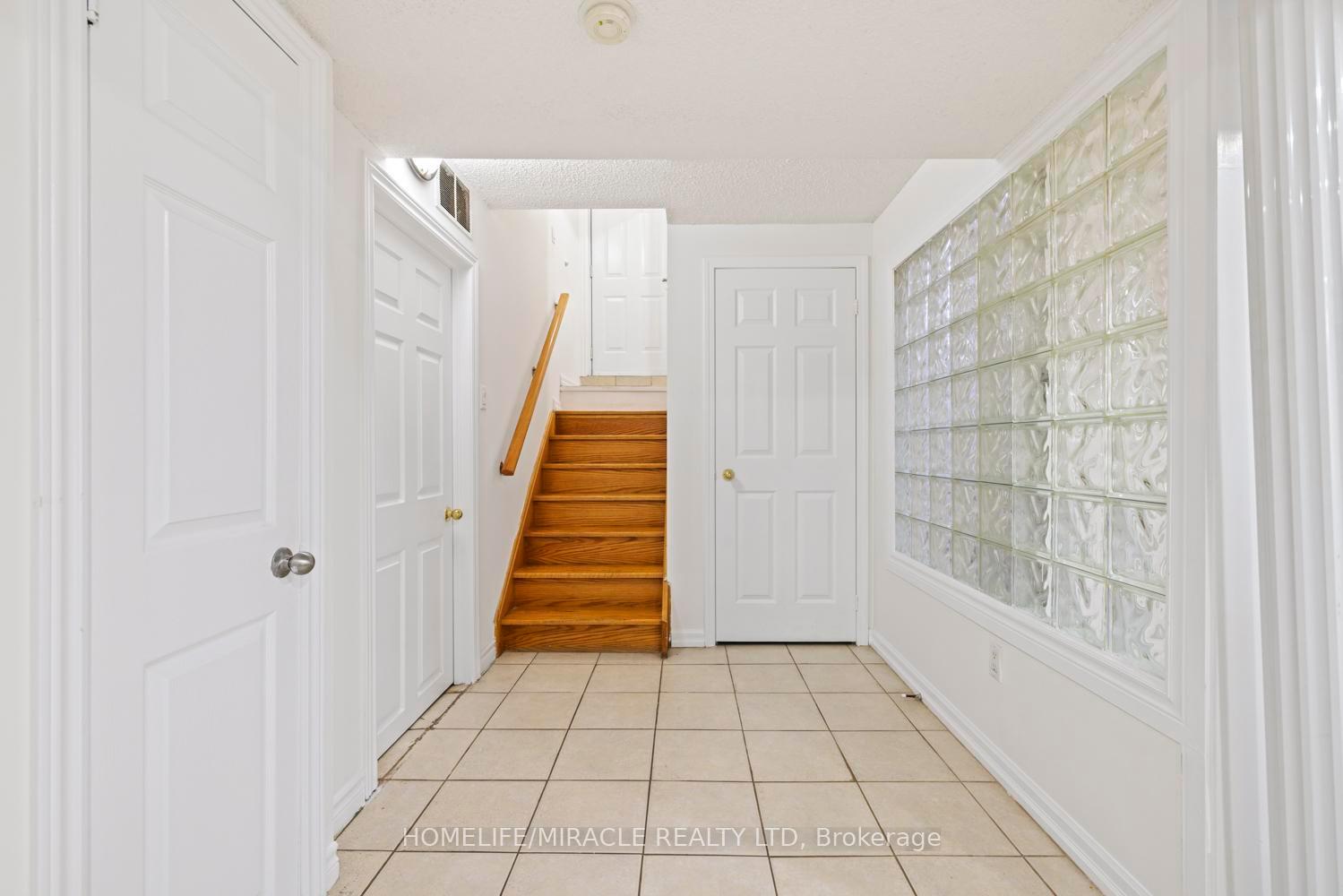 6405 Valiant Hts, Mississauga, ON L5W1E2 | 4 Bedroom 4 Bathroom Detached House | Image 33