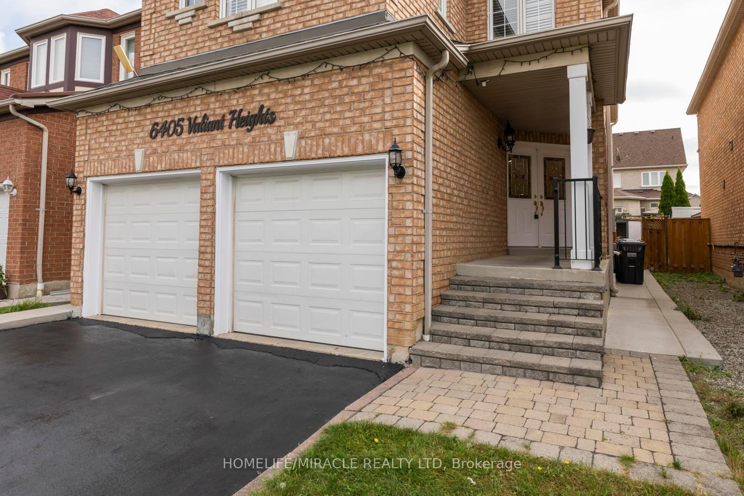 6405 Valiant Hts, Mississauga, ON L5W1E2 | 4 Bedroom 4 Bathroom Detached House | Image 5