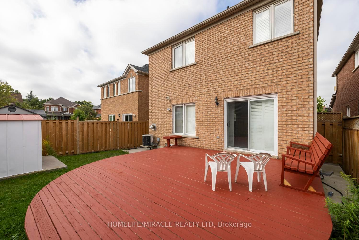 6405 Valiant Hts, Mississauga, ON L5W1E2 | 4 Bedroom 4 Bathroom Detached House | Image 6