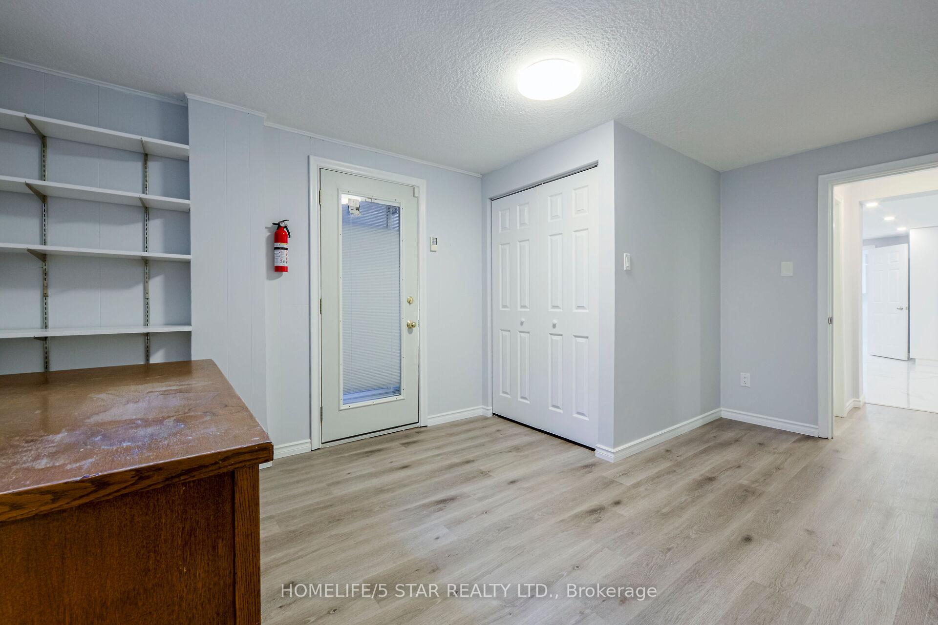 65 Ravensbourne Cres, Toronto, ON M9A2B1 | 3 Bedroom 3 Bathroom Detached House | Image 28