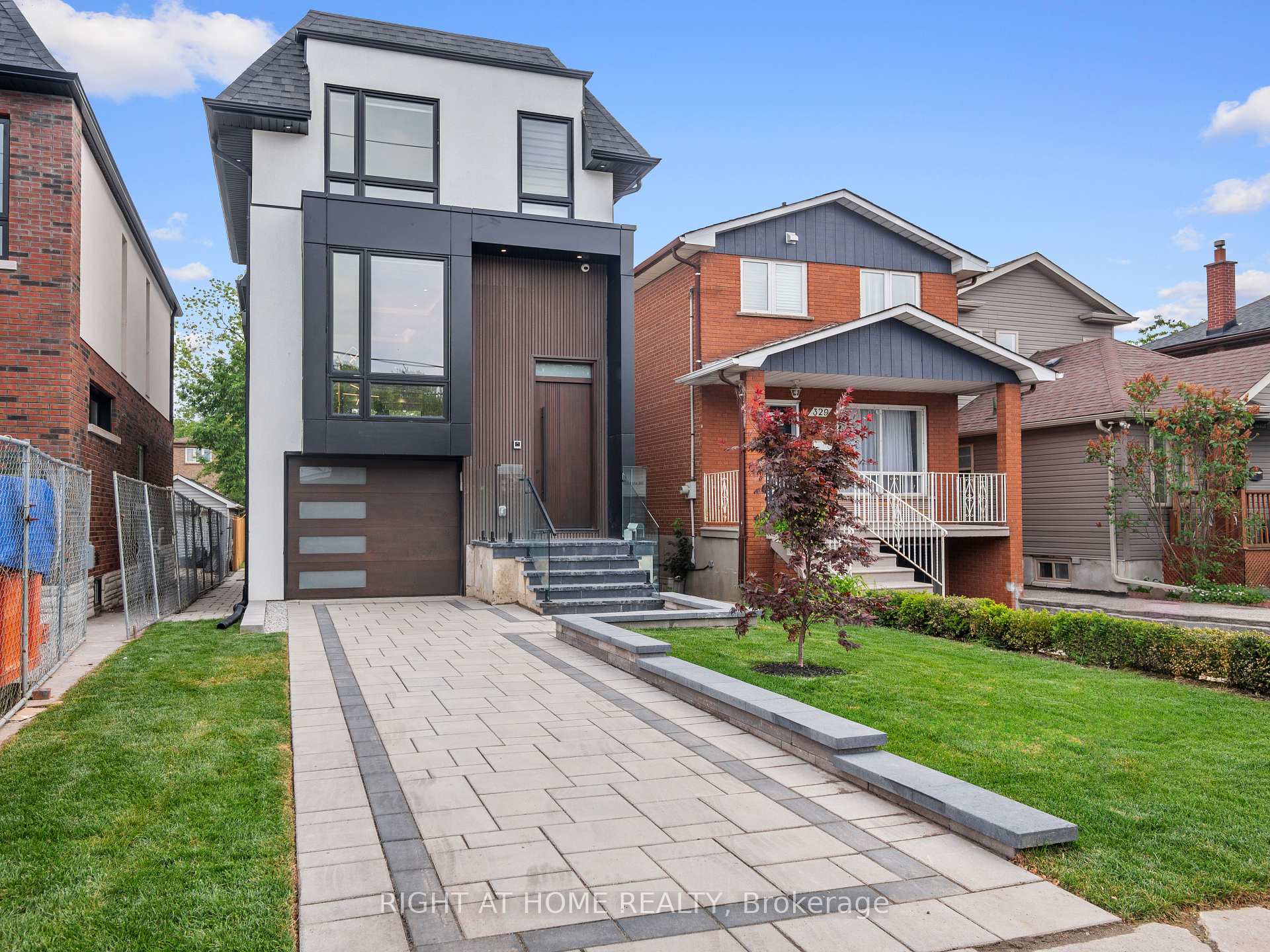 327 Melrose St, Toronto, ON M8Z1G7 | 3 Bedroom 5 Bathroom Detached House | Image 1