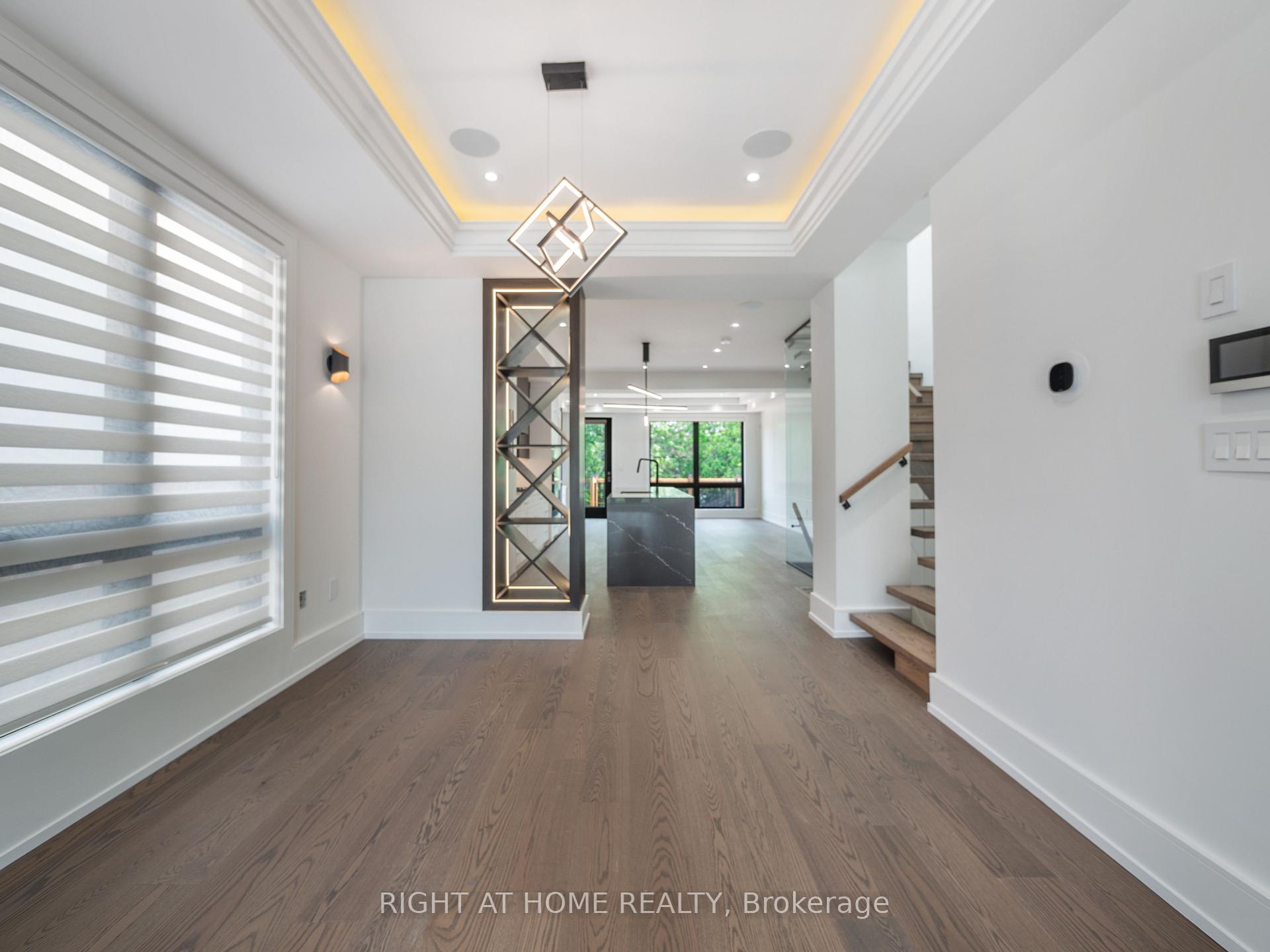 327 Melrose St, Toronto, ON M8Z1G7 | 3 Bedroom 5 Bathroom Detached House | Image 14