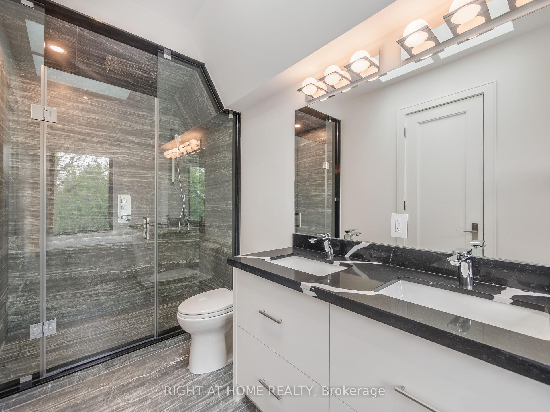 327 Melrose St, Toronto, ON M8Z1G7 | 3 Bedroom 5 Bathroom Detached House | Image 17