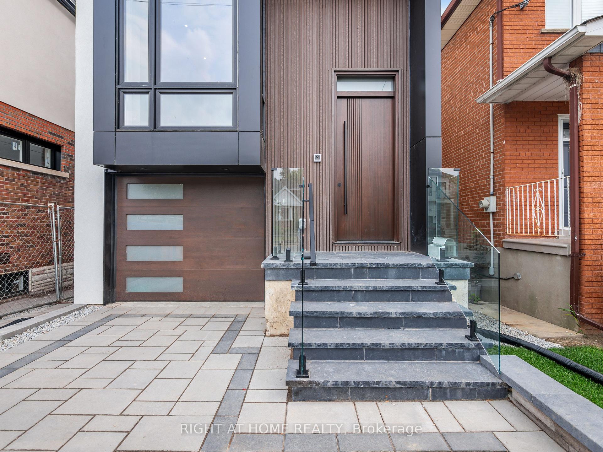 327 Melrose St, Toronto, ON M8Z1G7 | 3 Bedroom 5 Bathroom Detached House | Image 3