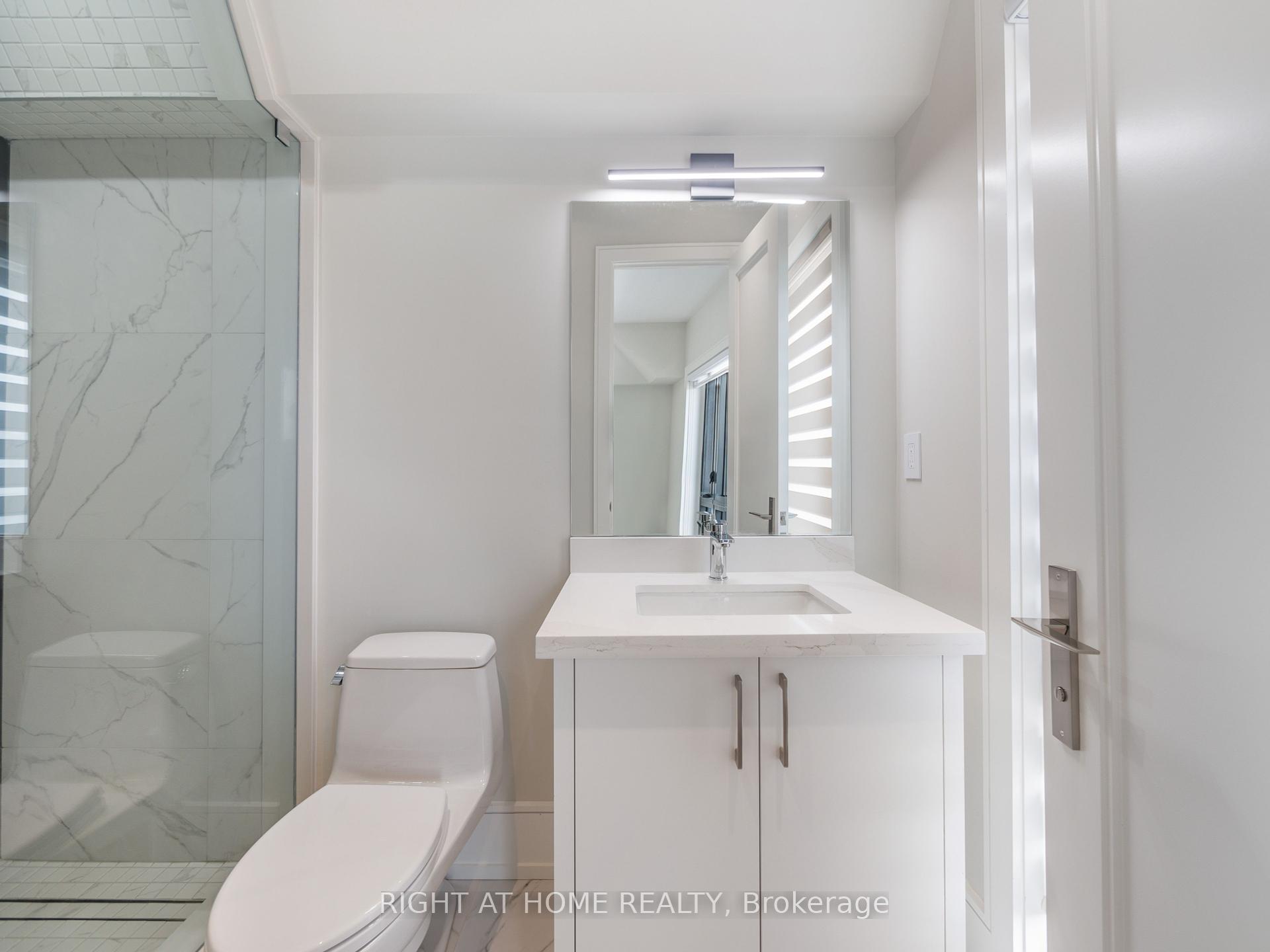 327 Melrose St, Toronto, ON M8Z1G7 | 3 Bedroom 5 Bathroom Detached House | Image 33