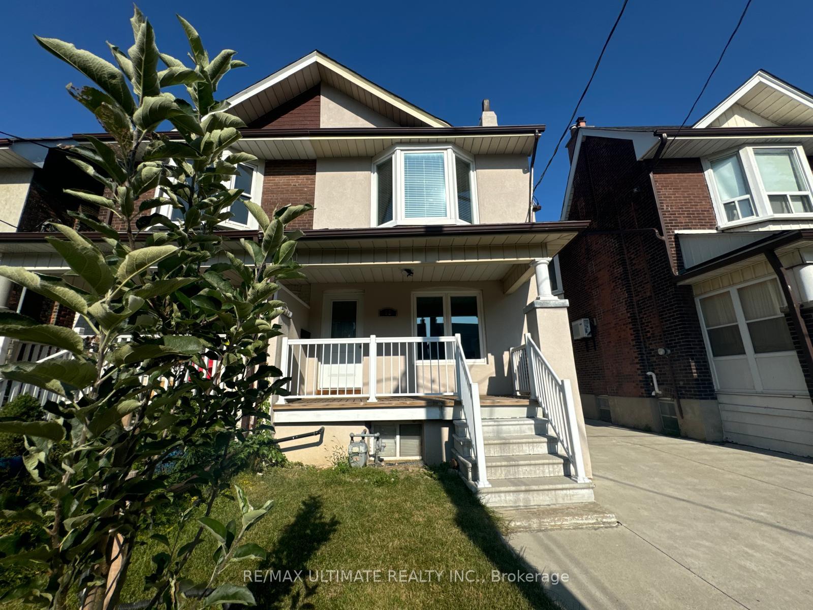 62 Hounslow Heath Rd, Toronto, ON M6N1G8 | 3 Bedroom 3 Bathroom Semi-Detached House | Image 1