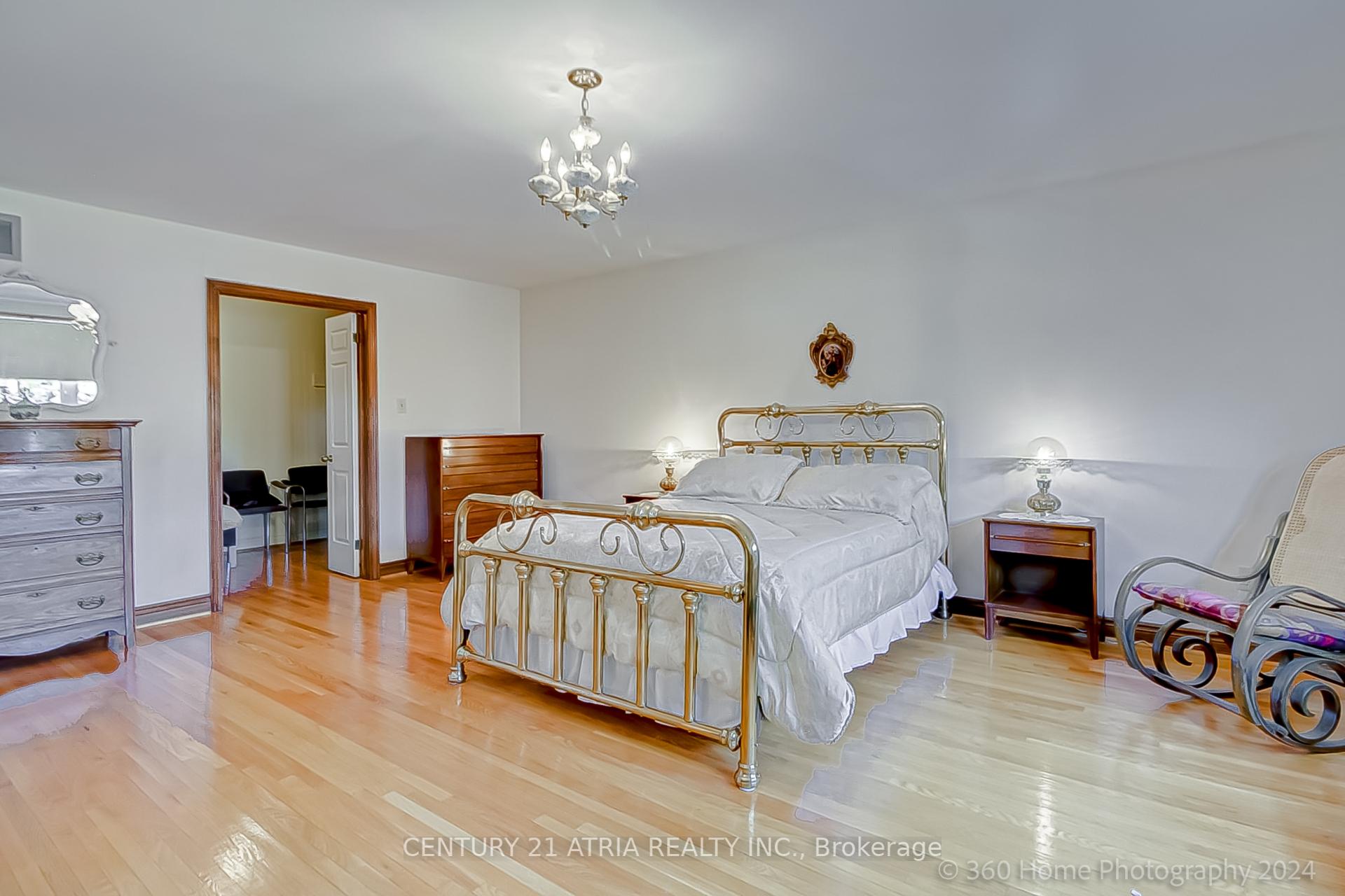 119 Glen Long Ave, Toronto, ON M6B2M4 | 4 Bedroom 4 Bathroom Detached House | Image 23