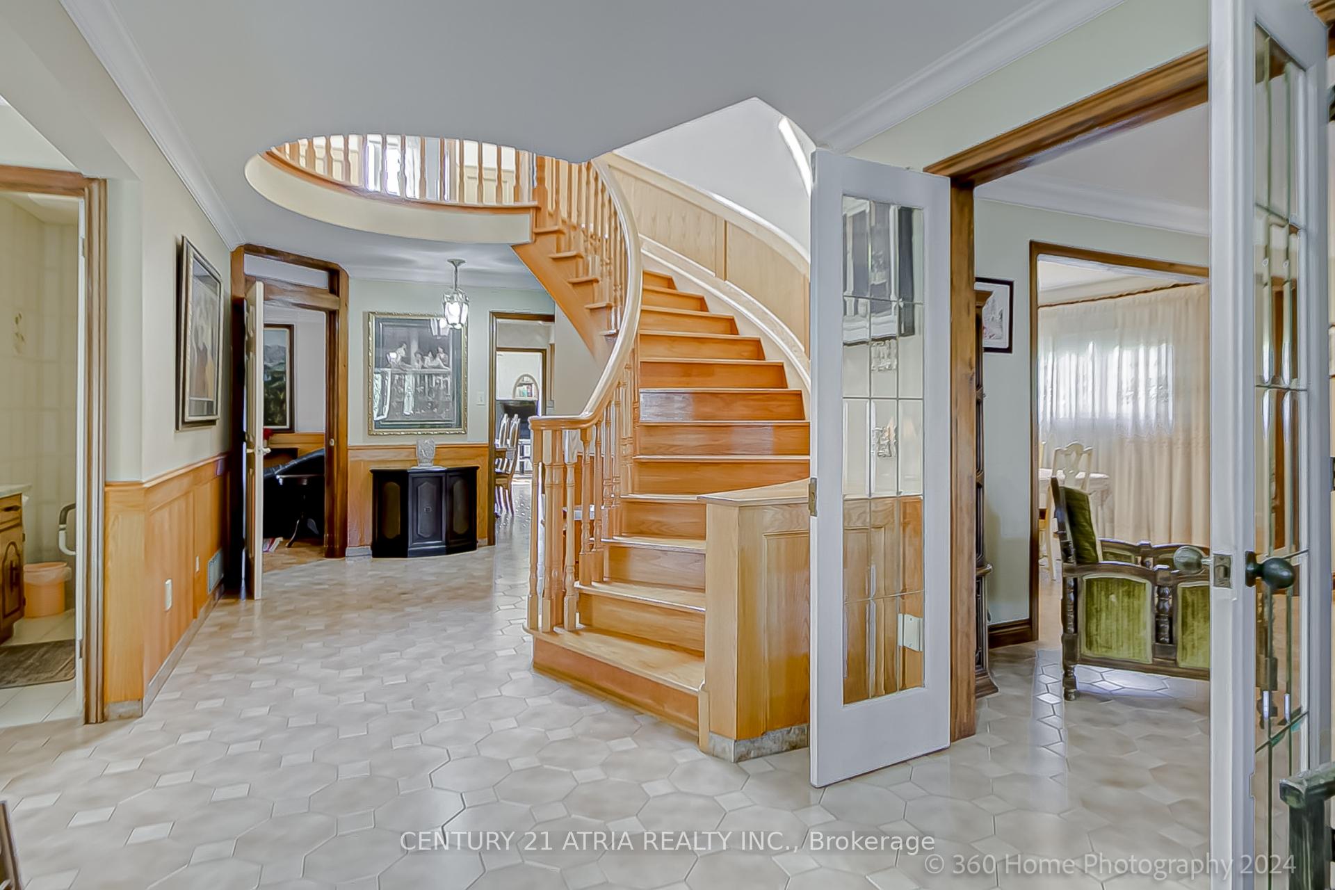 119 Glen Long Ave, Toronto, ON M6B2M4 | 4 Bedroom 4 Bathroom Detached House | Image 3