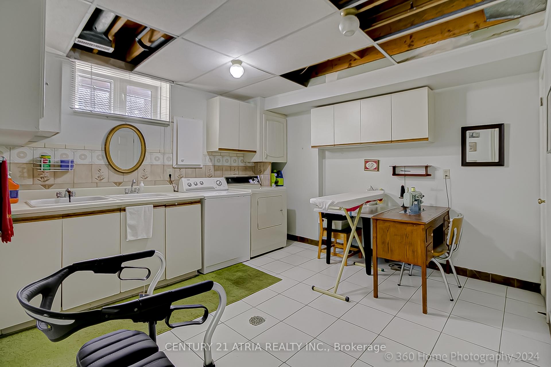 119 Glen Long Ave, Toronto, ON M6B2M4 | 4 Bedroom 4 Bathroom Detached House | Image 32