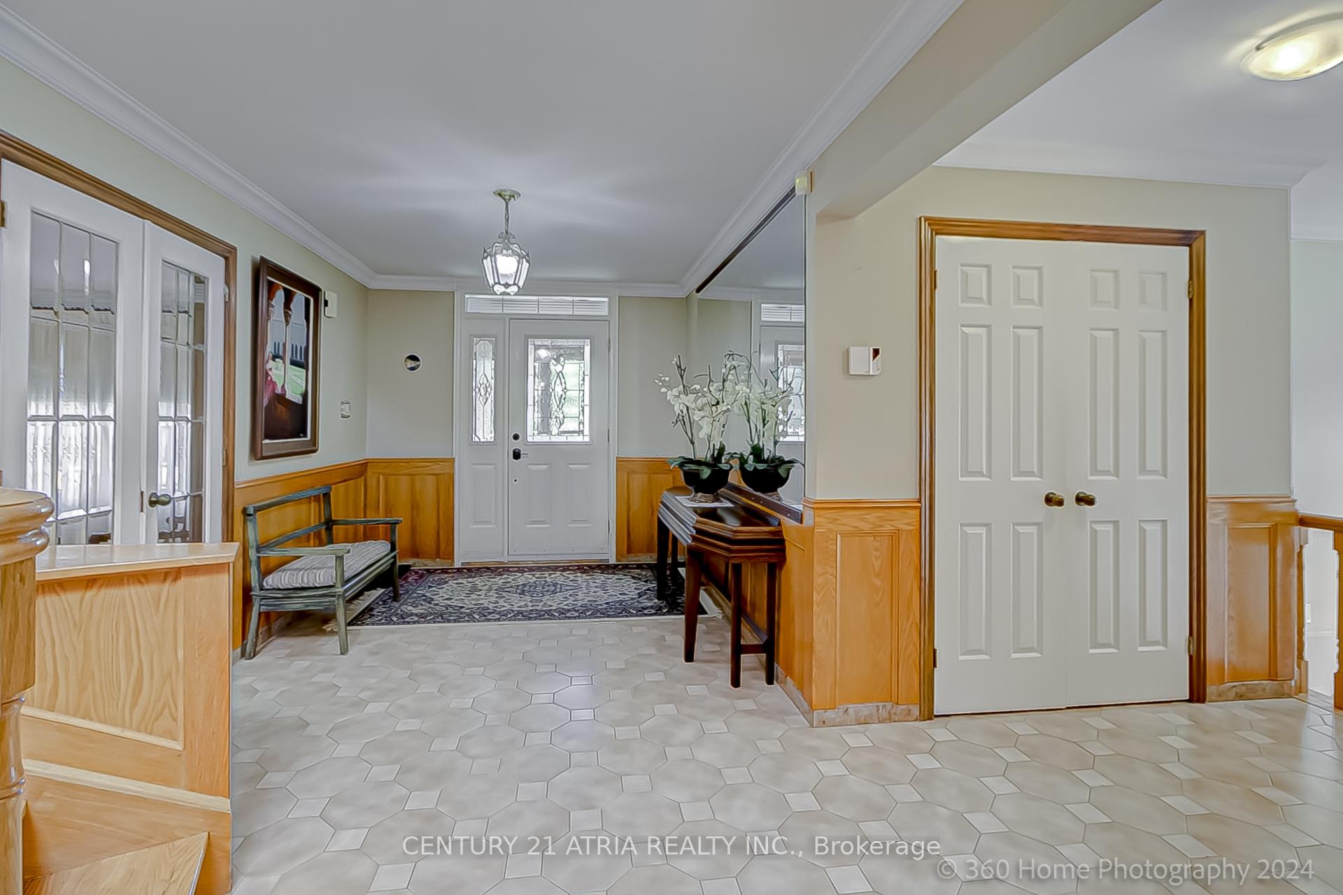 119 Glen Long Ave, Toronto, ON M6B2M4 | 4 Bedroom 4 Bathroom Detached House | Image 4