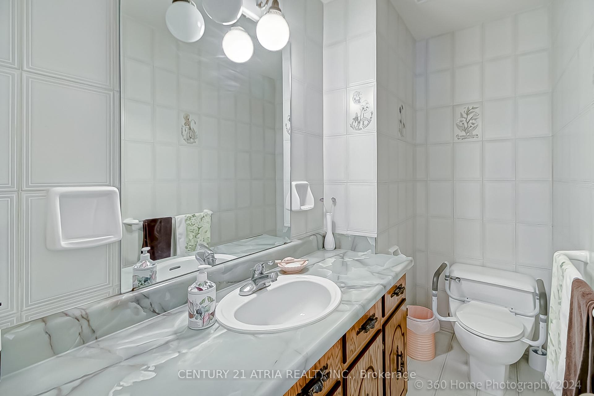 119 Glen Long Ave, Toronto, ON M6B2M4 | 4 Bedroom 4 Bathroom Detached House | Image 6