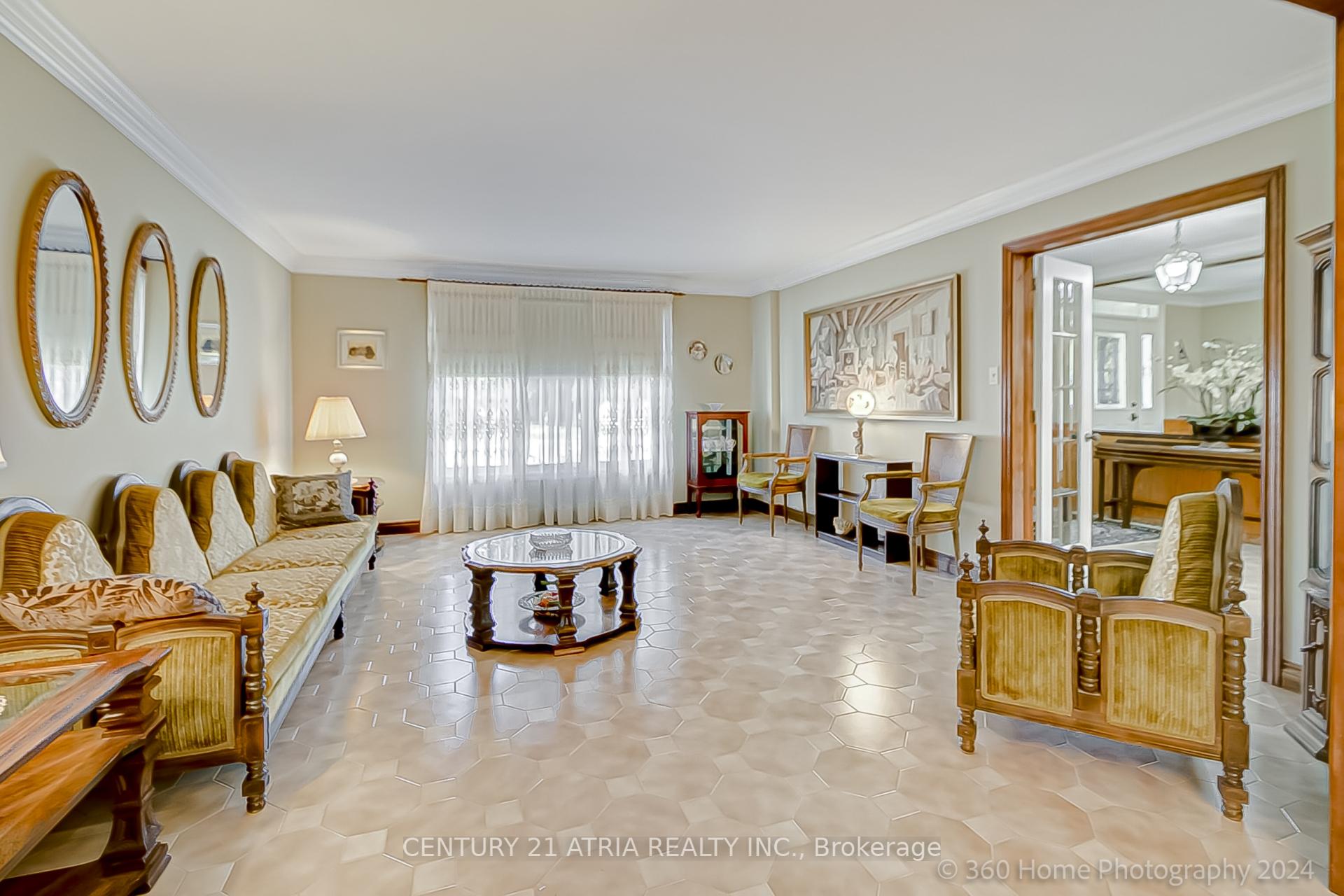 119 Glen Long Ave, Toronto, ON M6B2M4 | 4 Bedroom 4 Bathroom Detached House | Image 8