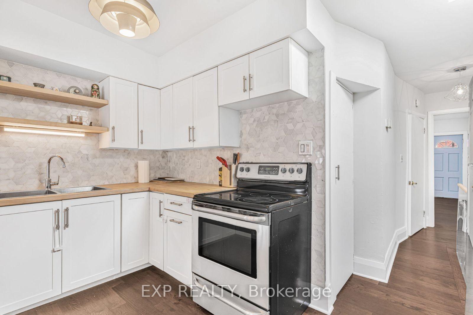 491 Jane St, Toronto, ON M6S4A1 | 2 Bedroom 2 Bathroom Semi-Detached House | Image 10