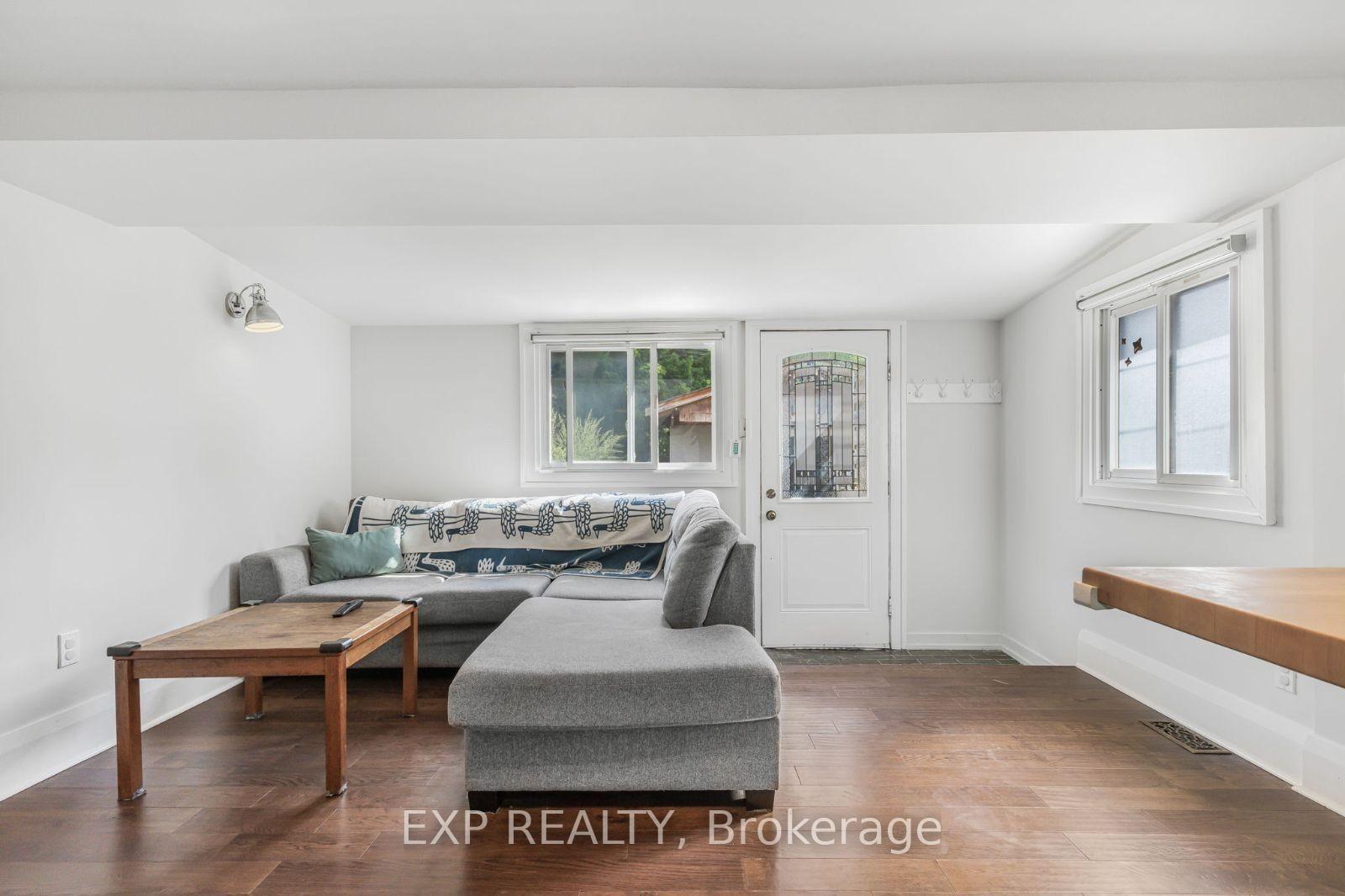 491 Jane St, Toronto, ON M6S4A1 | 2 Bedroom 2 Bathroom Semi-Detached House | Image 15