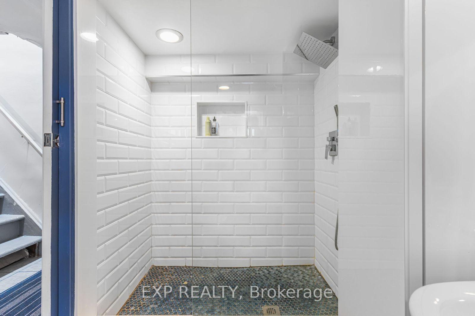 491 Jane St, Toronto, ON M6S4A1 | 2 Bedroom 2 Bathroom Semi-Detached House | Image 20