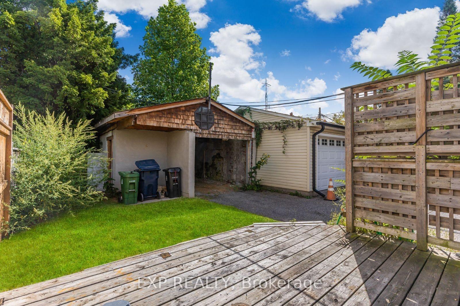 491 Jane St, Toronto, ON M6S4A1 | 2 Bedroom 2 Bathroom Semi-Detached House | Image 25