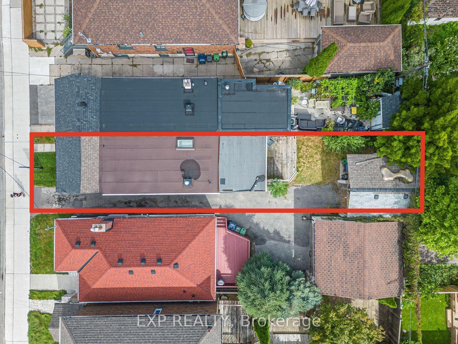 491 Jane St, Toronto, ON M6S4A1 | 2 Bedroom 2 Bathroom Semi-Detached House | Image 27