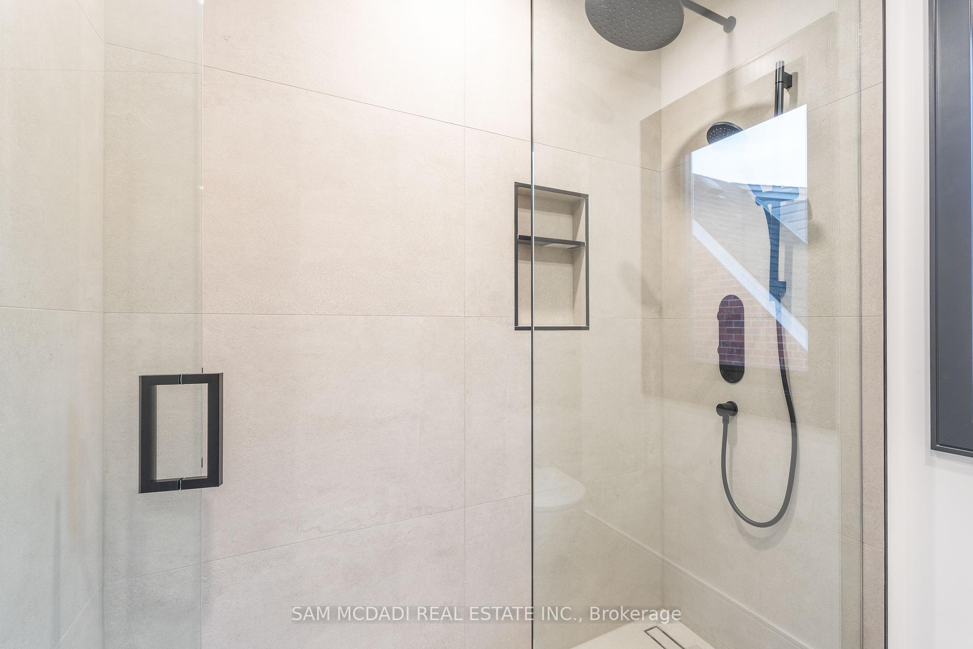 32 Swan Ave, Toronto, ON M9B1V4 | 4 Bedroom 5 Bathroom Detached House | Image 32