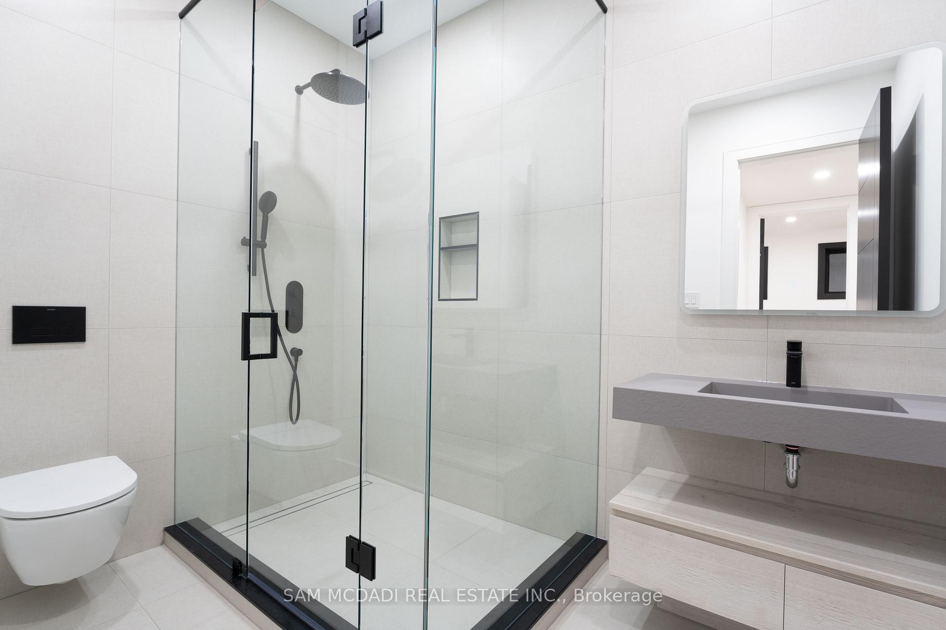 32 Swan Ave, Toronto, ON M9B1V4 | 4 Bedroom 5 Bathroom Detached House | Image 40