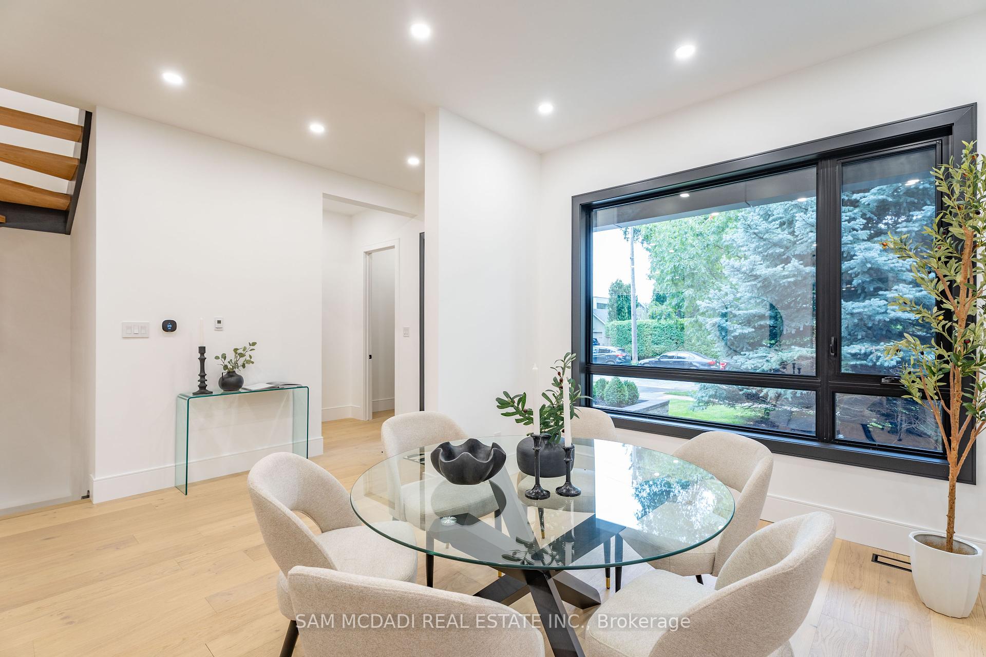 32 Swan Ave, Toronto, ON M9B1V4 | 4 Bedroom 5 Bathroom Detached House | Image 7