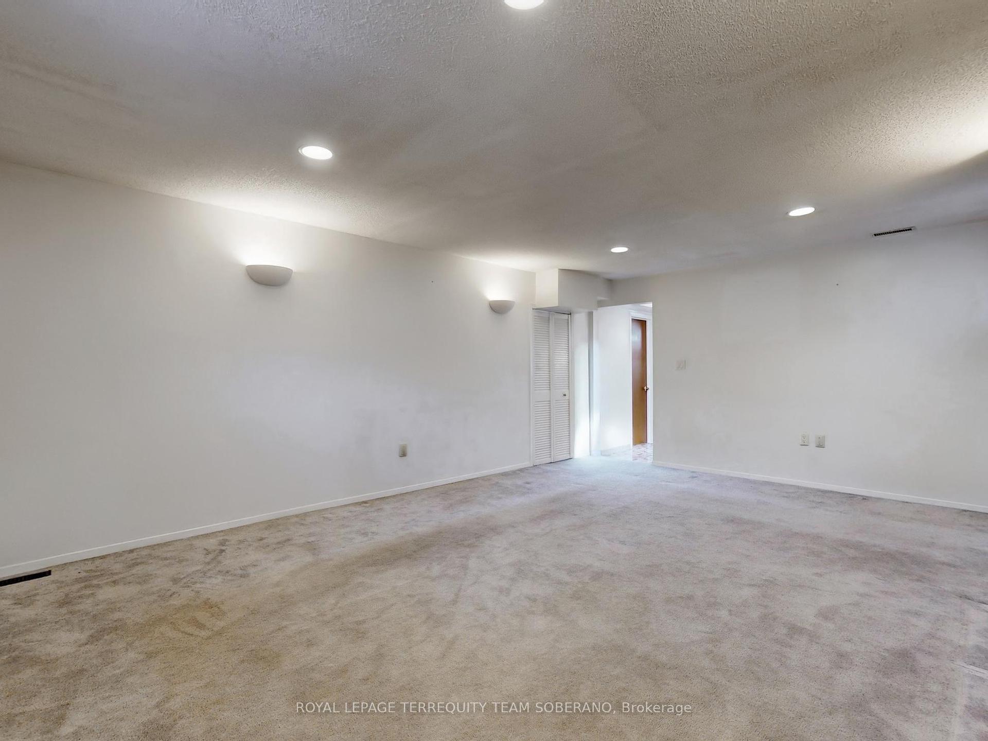 10 Bengal Crt, Toronto, ON M3L1X9 | 3 Bedroom 2 Bathroom Semi-Detached House | Image 27