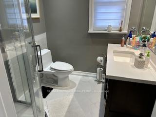 21 Benway Dr, Toronto, ON M9W1Z2 | 3 Bedroom 2 Bathroom Detached House | Image 11