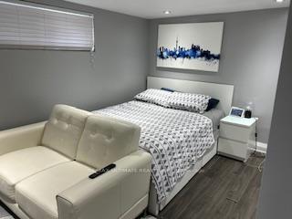 21 Benway Dr, Toronto, ON M9W1Z2 | 3 Bedroom 2 Bathroom Detached House | Image 14