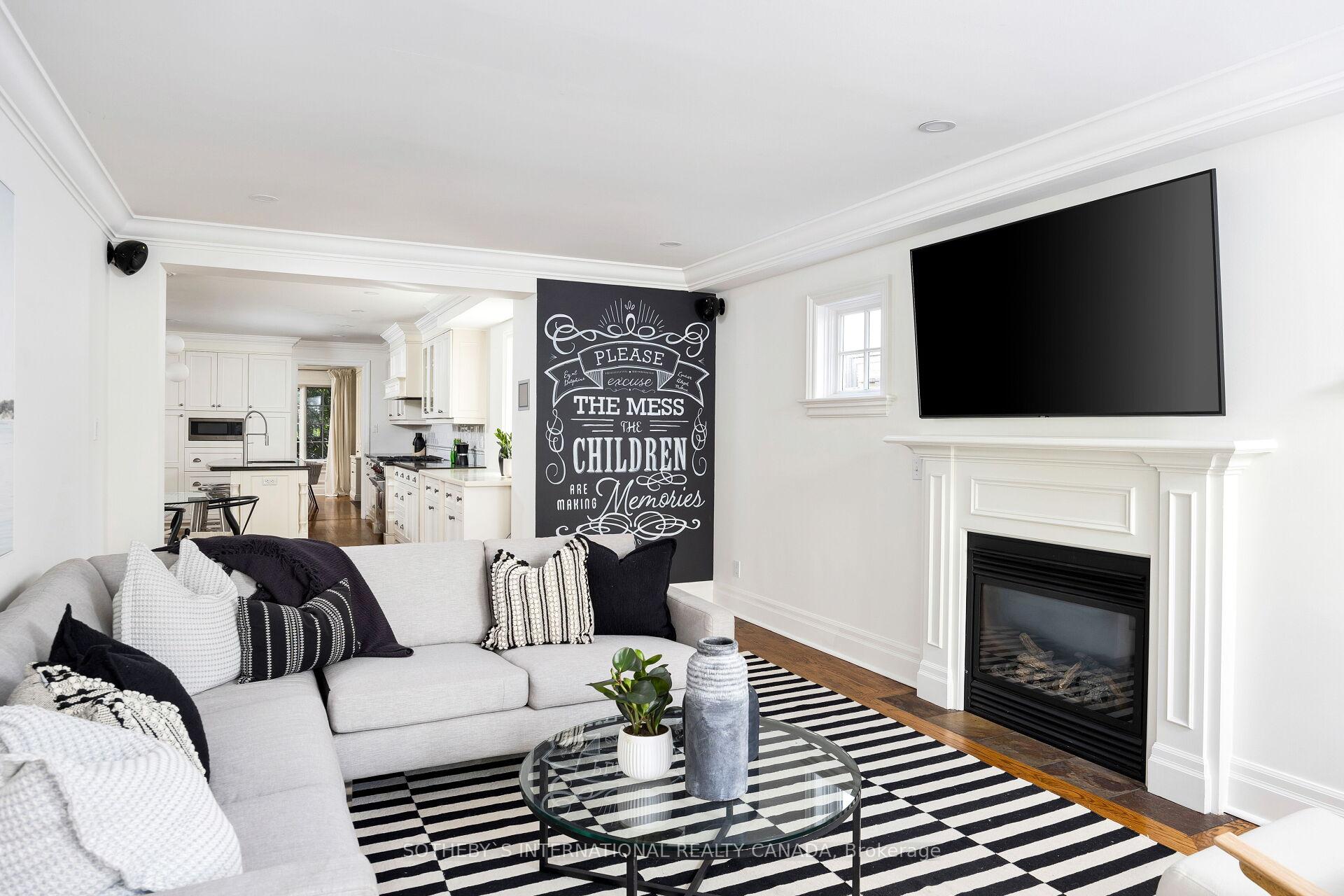 10 Edgehill Rd, Toronto, ON M9A4N3 | 4 Bedroom 5 Bathroom Detached House | Image 16