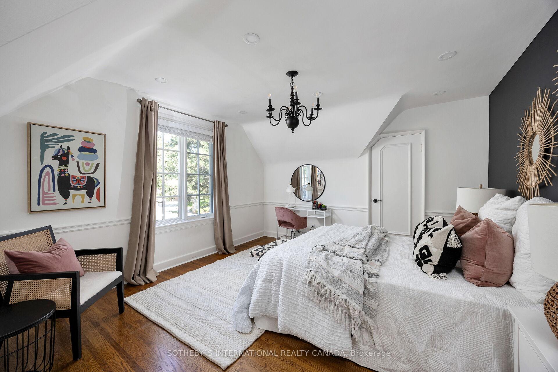 10 Edgehill Rd, Toronto, ON M9A4N3 | 4 Bedroom 5 Bathroom Detached House | Image 28