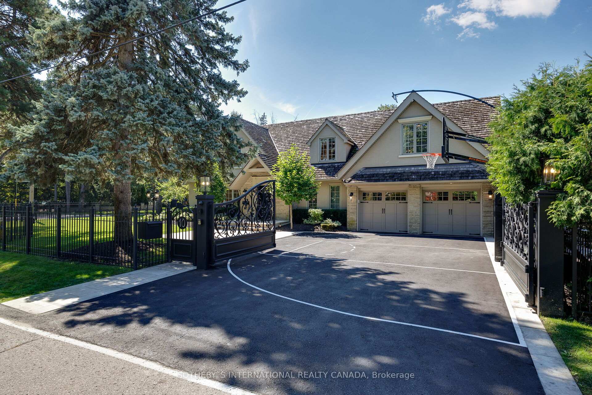 10 Edgehill Rd, Toronto, ON M9A4N3 | 4 Bedroom 5 Bathroom Detached House | Image 3