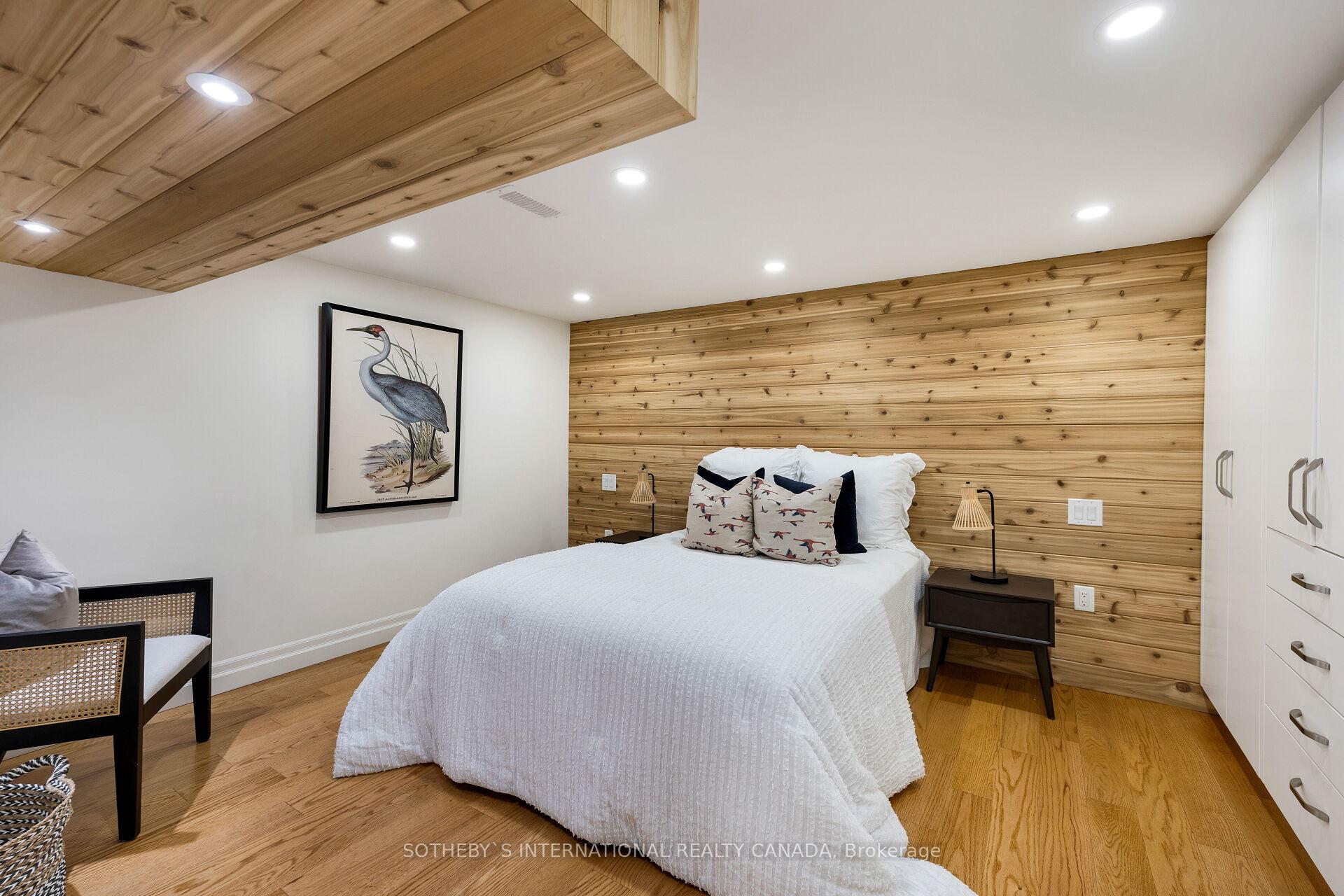 10 Edgehill Rd, Toronto, ON M9A4N3 | 4 Bedroom 5 Bathroom Detached House | Image 30