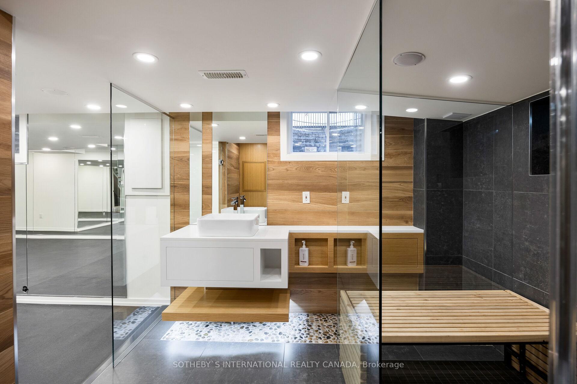 10 Edgehill Rd, Toronto, ON M9A4N3 | 4 Bedroom 5 Bathroom Detached House | Image 33