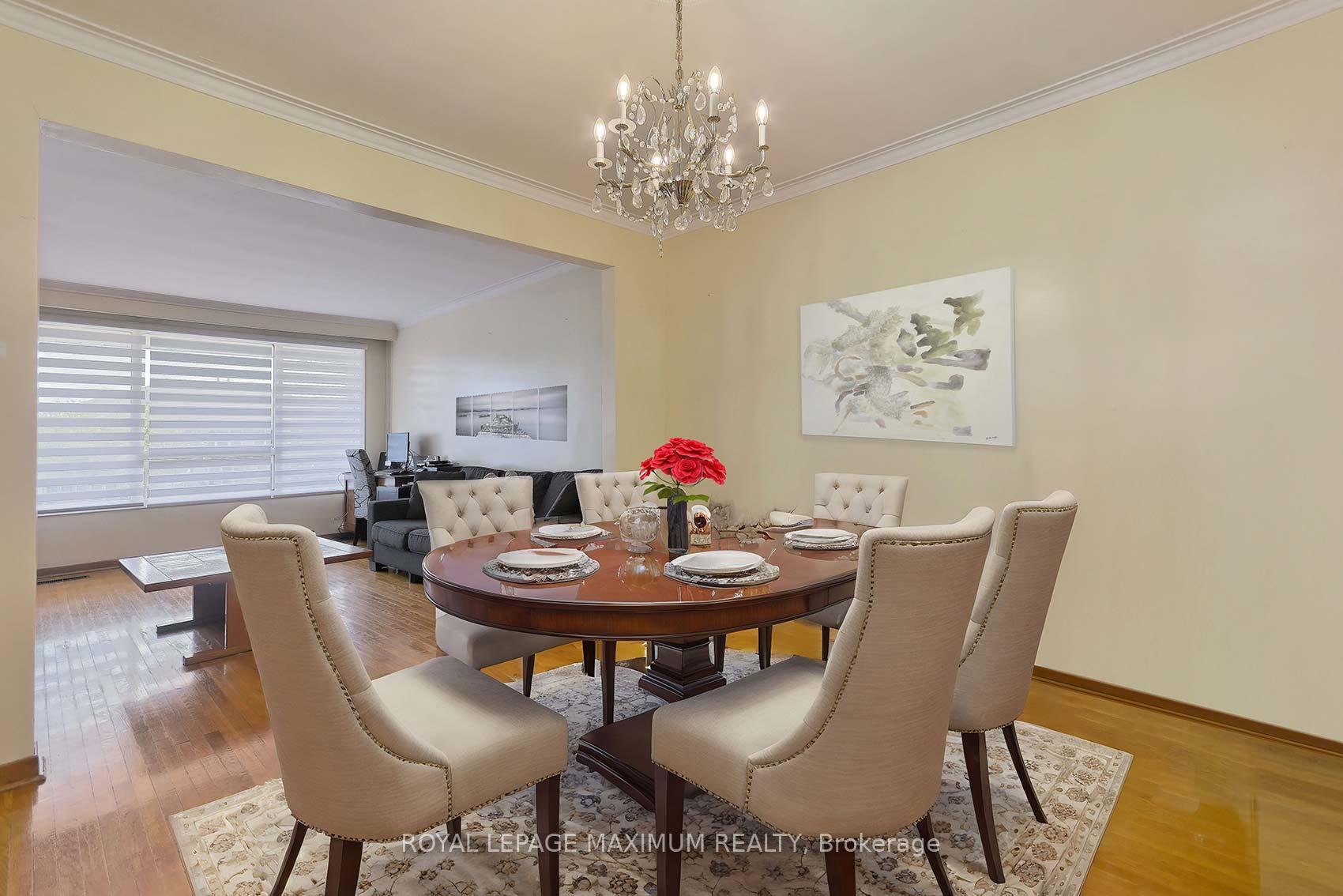 199 Cabana Dr, Toronto, ON M9L1L2 | 3 Bedroom 2 Bathroom Semi-Detached House | Image 18