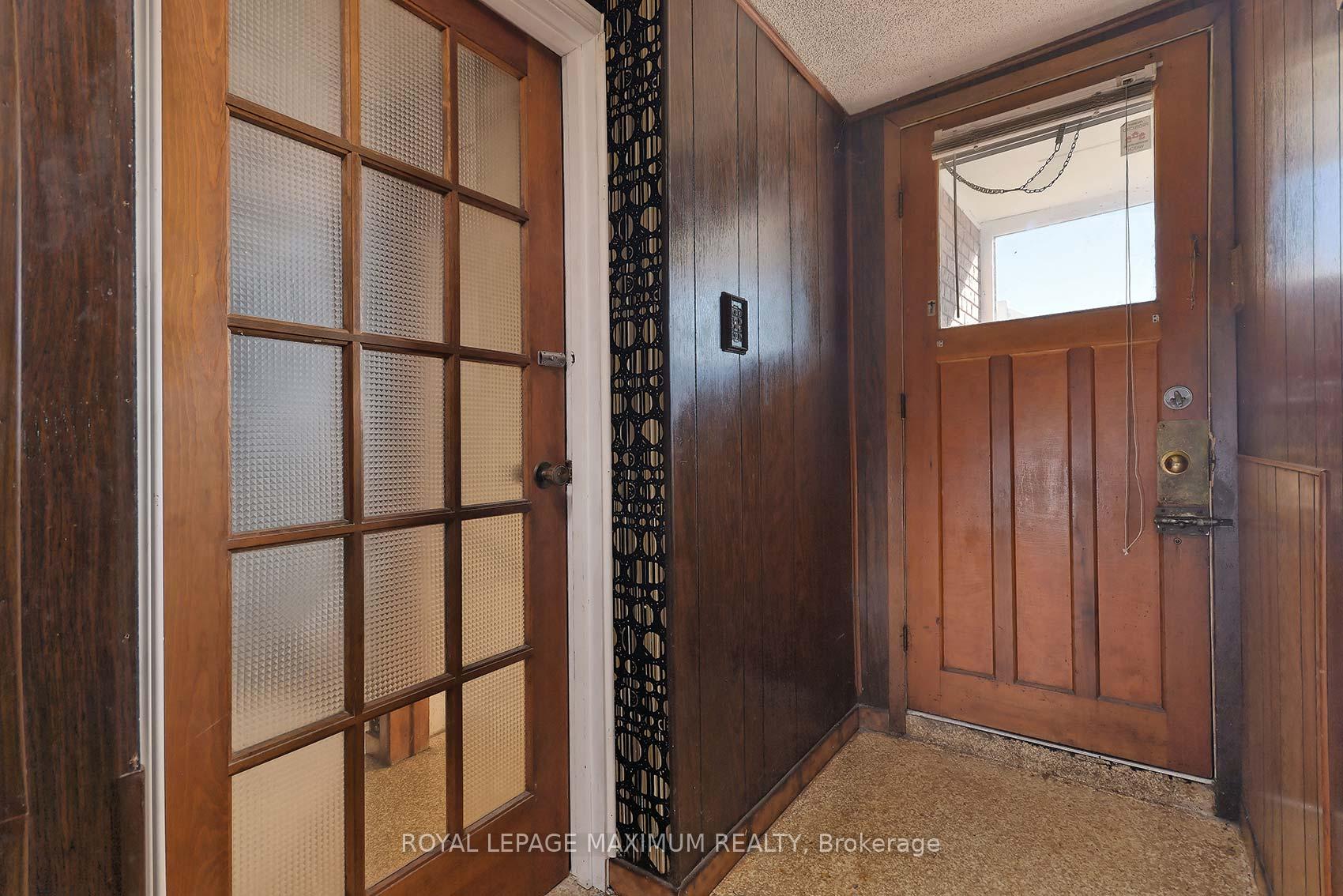 199 Cabana Dr, Toronto, ON M9L1L2 | 3 Bedroom 2 Bathroom Semi-Detached House | Image 27