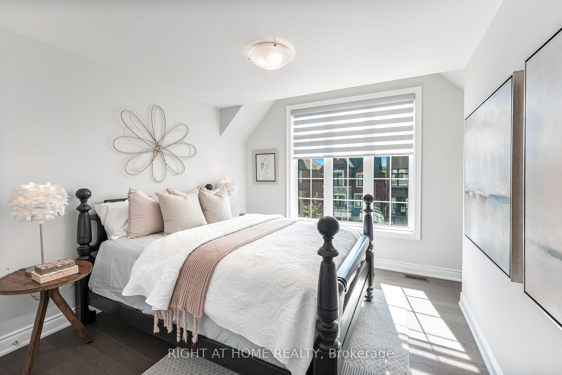 18 Kipling Grove Crt, Toronto, ON M9B0C6 | 3 Bedroom 4 Bathroom Detached House | Image 20