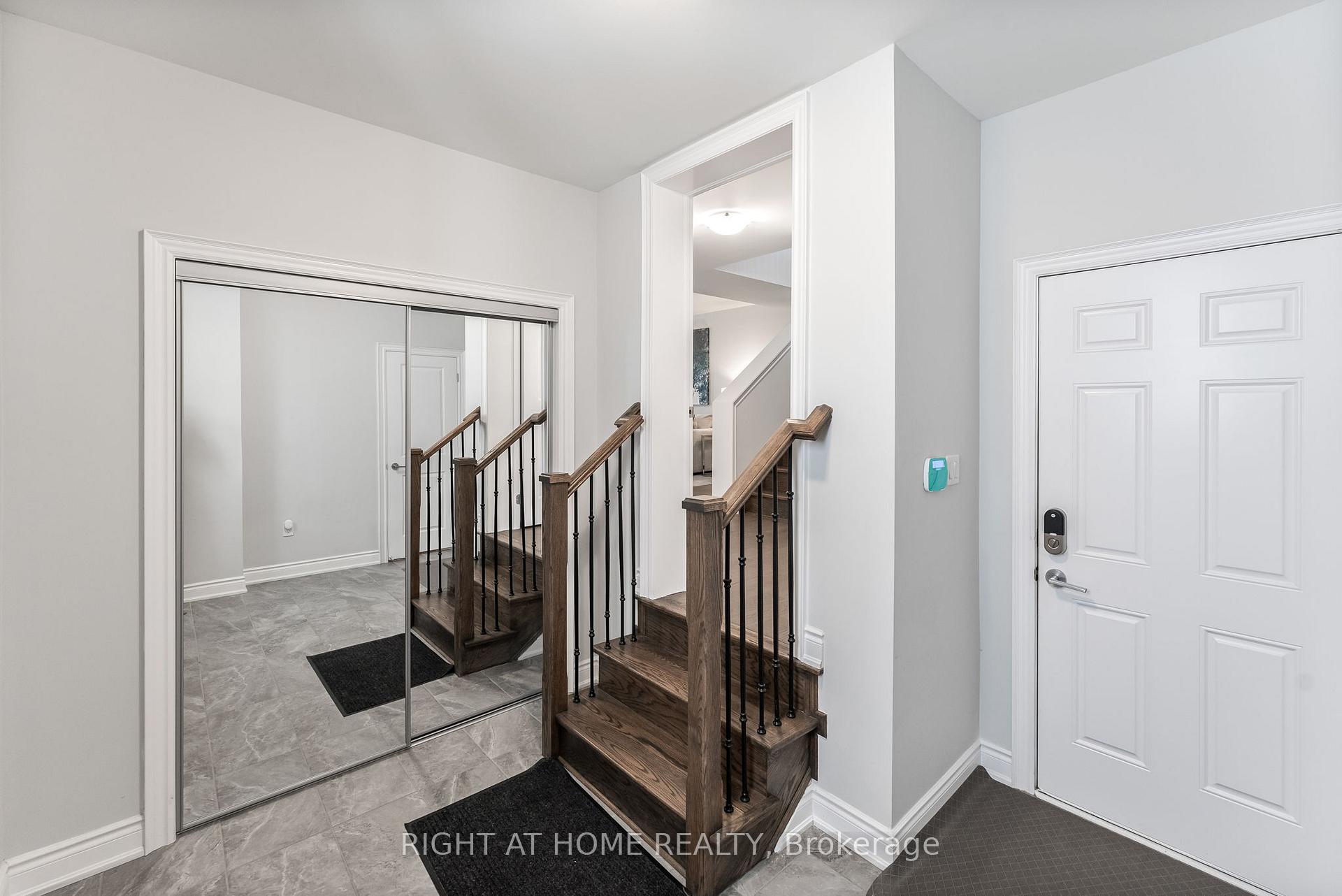 18 Kipling Grove Crt, Toronto, ON M9B0C6 | 3 Bedroom 4 Bathroom Detached House | Image 23