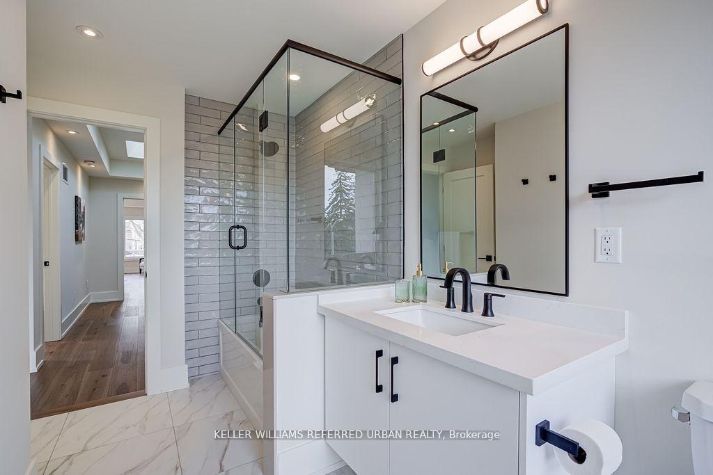 62 Ash Cres, Toronto, ON M8W1E6 | 3 Bedroom 4 Bathroom Detached House | Image 29