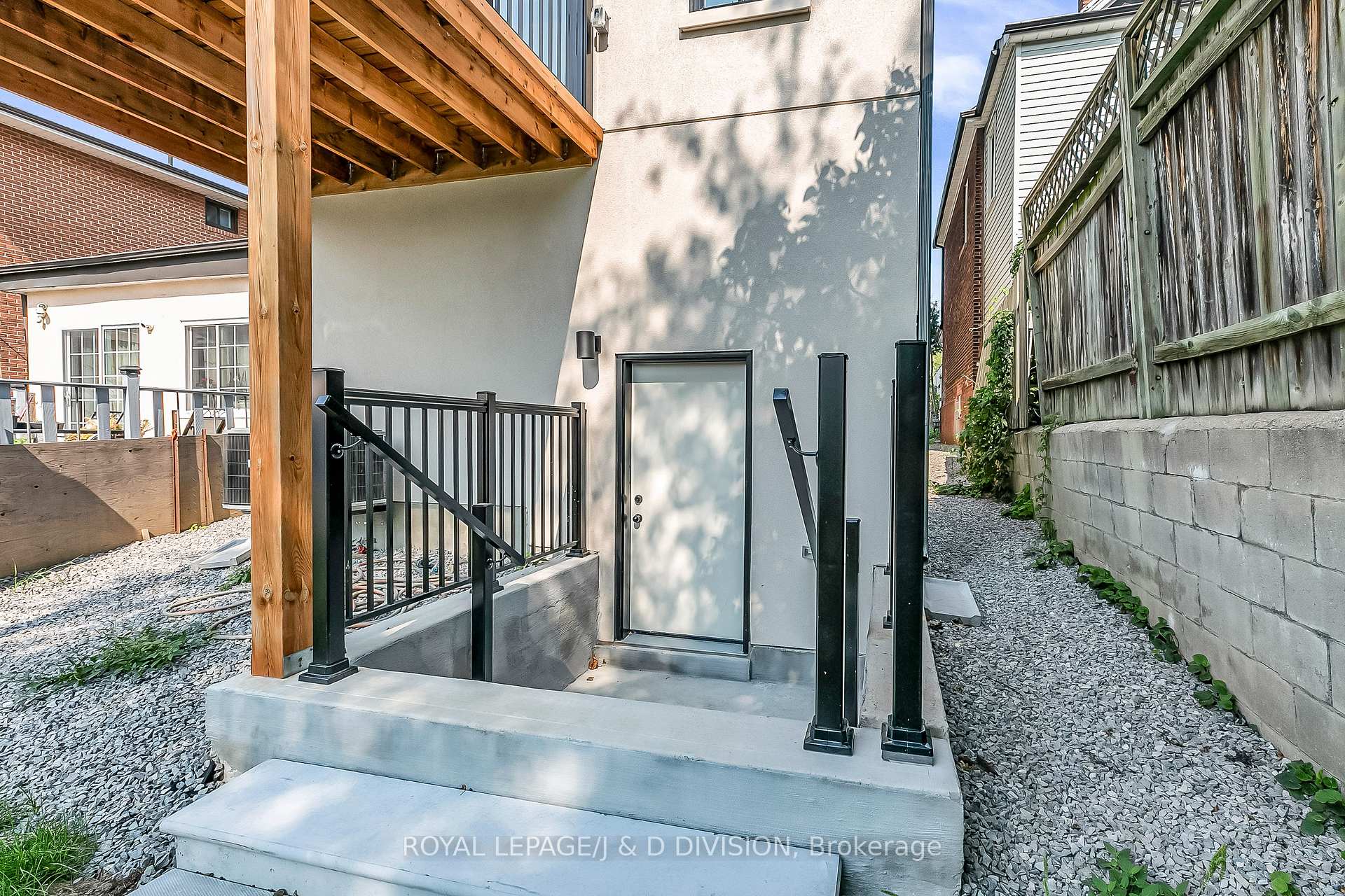 19 Lambton Ave, Toronto, ON M6N2S2 | 4 Bedroom 5 Bathroom Detached House | Image 40