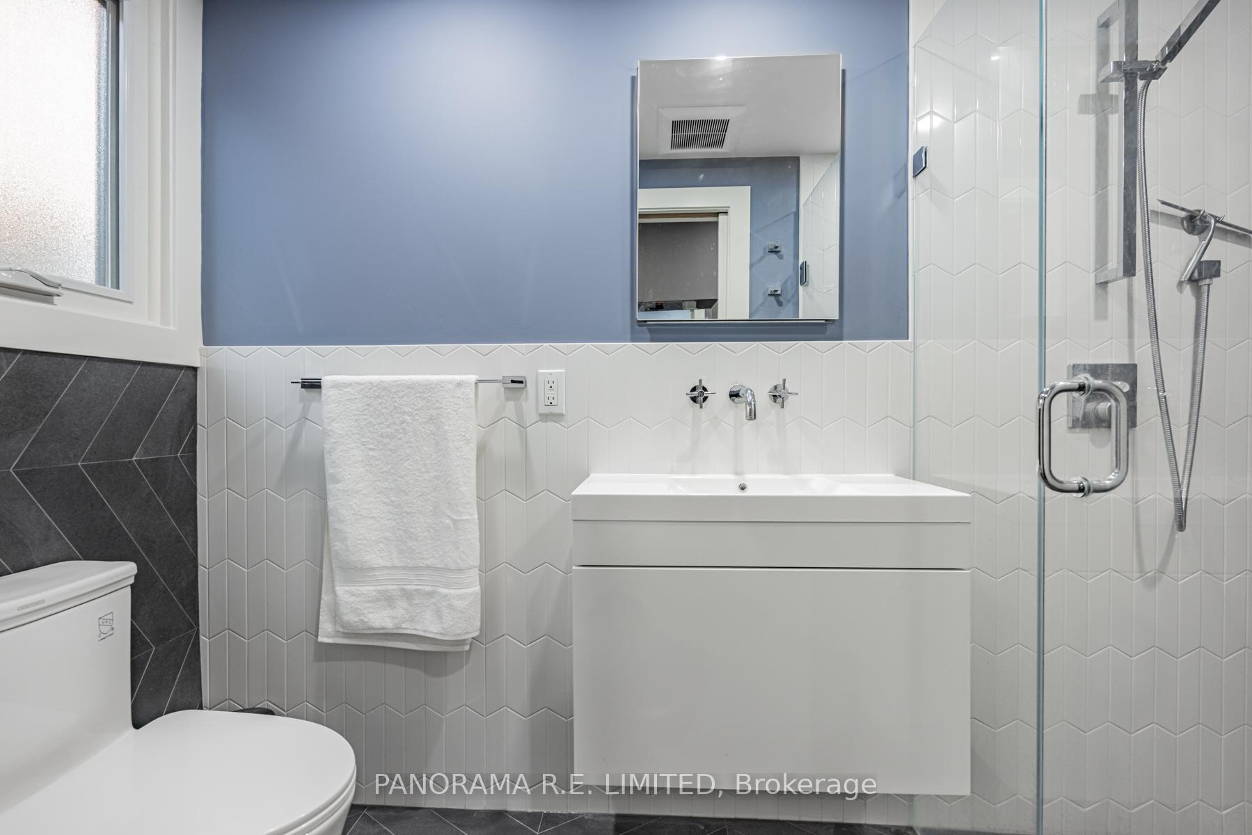 11 Park Manor Dr, Toronto, ON M9B5C1 | 4 Bedroom 3 Bathroom Detached House | Image 24