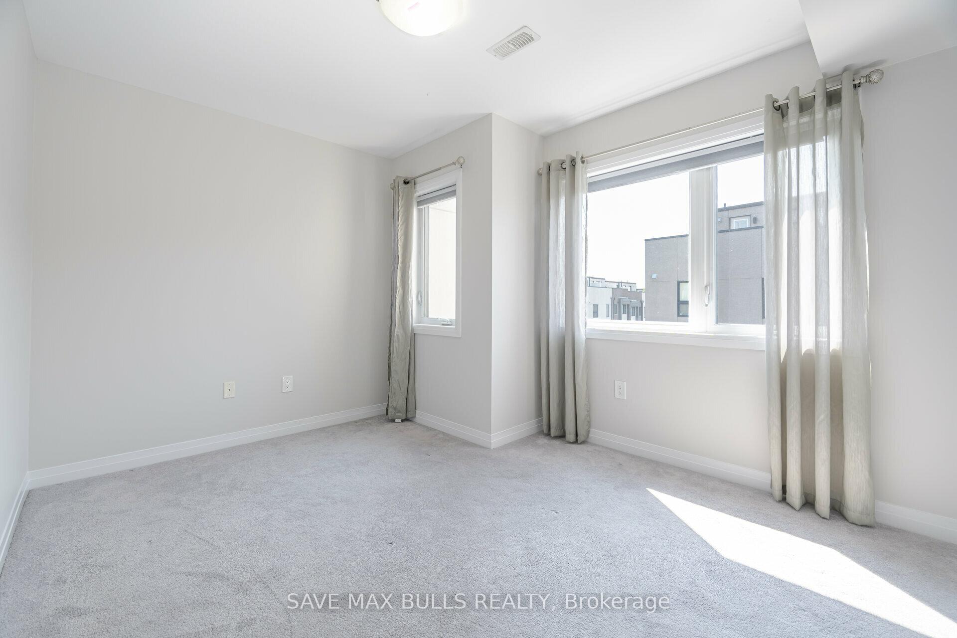 #8 - 55 Thomas Mulholland Dr, Toronto, ON M3K0A7 | 3 Bedroom 3 Bathroom Condo Townhouse | Image 11