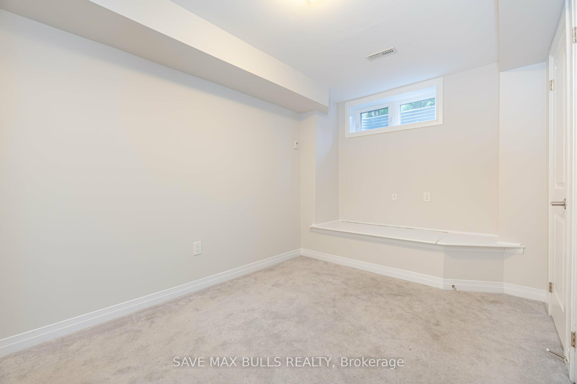 #8 - 55 Thomas Mulholland Dr, Toronto, ON M3K0A7 | 3 Bedroom 3 Bathroom Condo Townhouse | Image 21