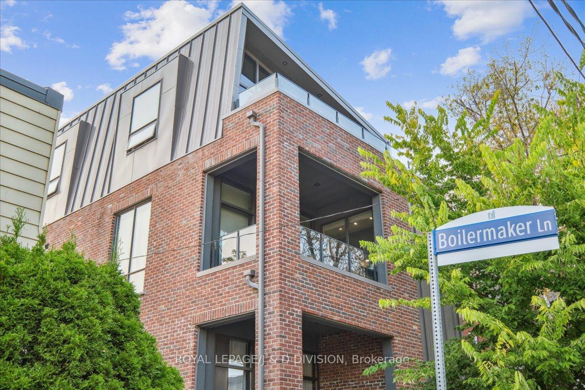 #TH 8 - 50 Bartlett Ave, Toronto, ON M6H3E6 | 2 Bedroom 3 Bathroom Condo Townhouse | Image 2