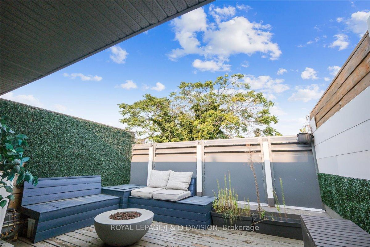 #TH 8 - 50 Bartlett Ave, Toronto, ON M6H3E6 | 2 Bedroom 3 Bathroom Condo Townhouse | Image 29