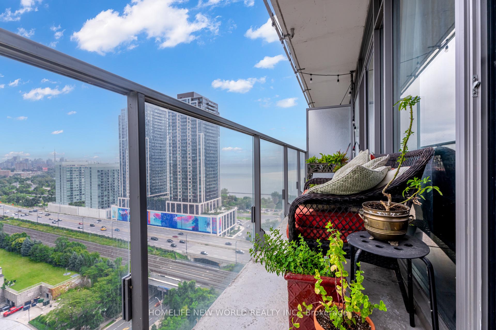 #2014 - 103 The Queensway Ave, Toronto, ON M6S5B3 | 1 Bedroom 1 Bathroom Condo Apt | Image 27