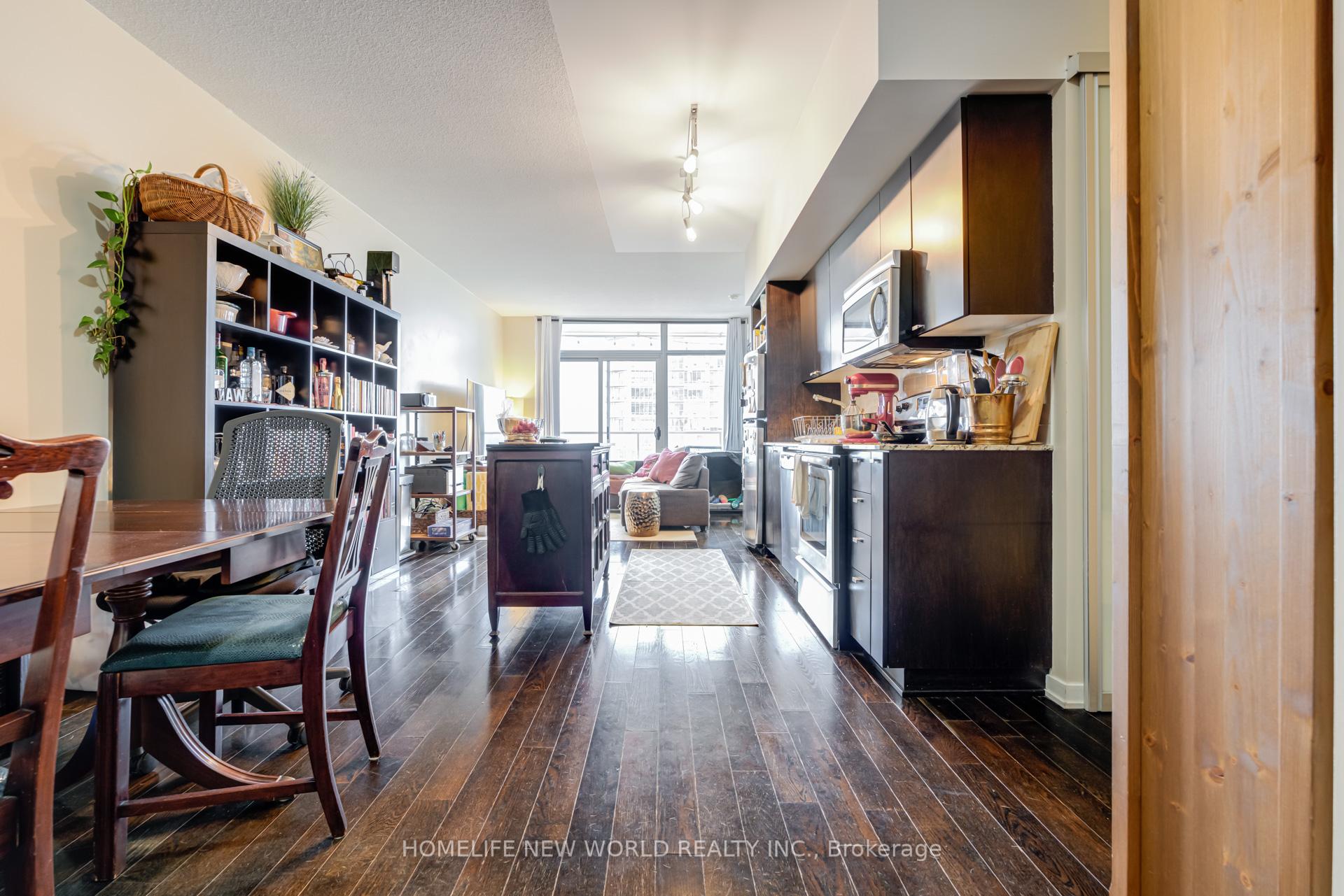 #2014 - 103 The Queensway Ave, Toronto, ON M6S5B3 | 1 Bedroom 1 Bathroom Condo Apt | Image 6