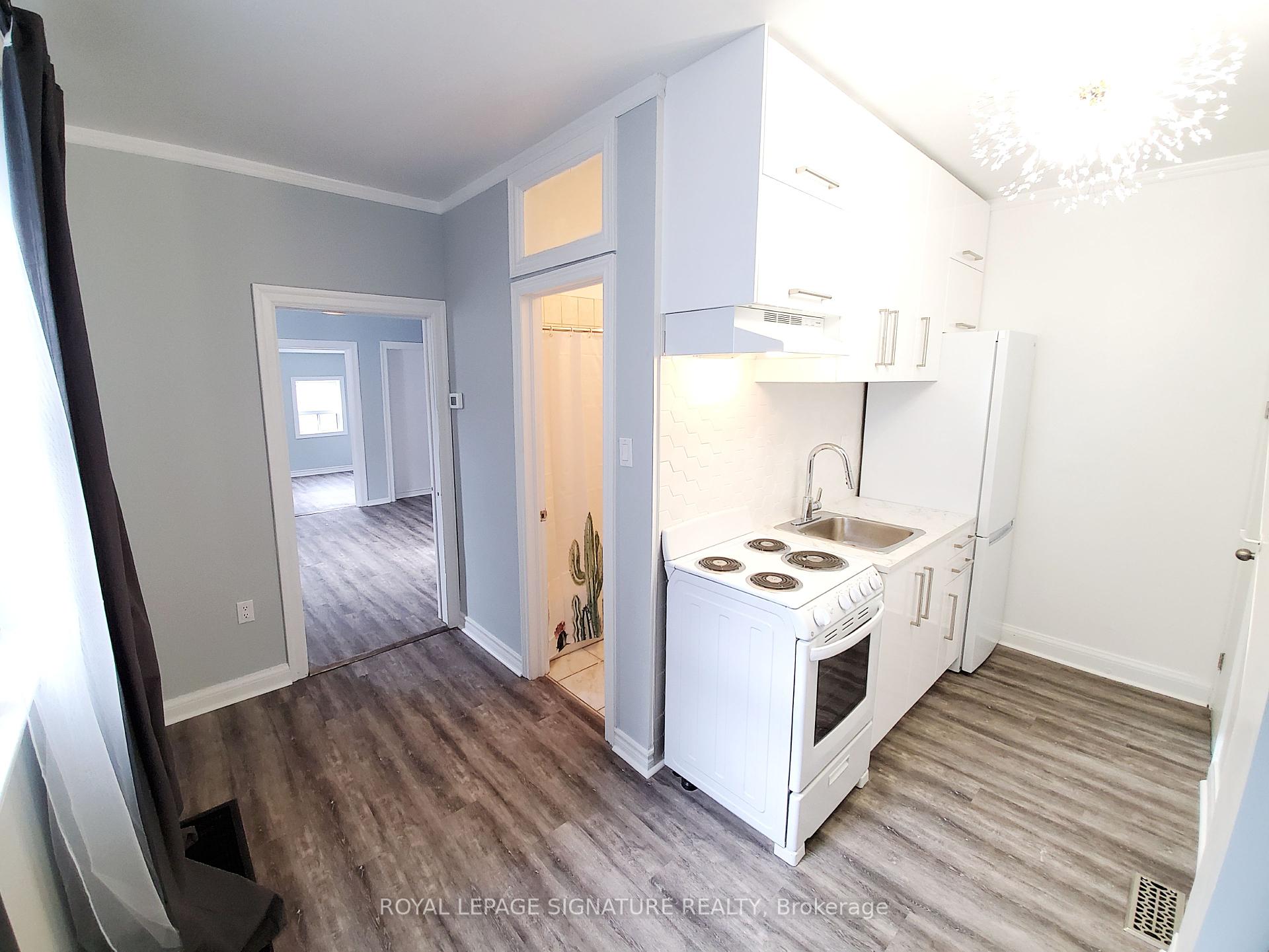 418 Margueretta St, Toronto, ON M6H3S5 | 6 Bedroom 4 Bathroom Detached House | Image 15