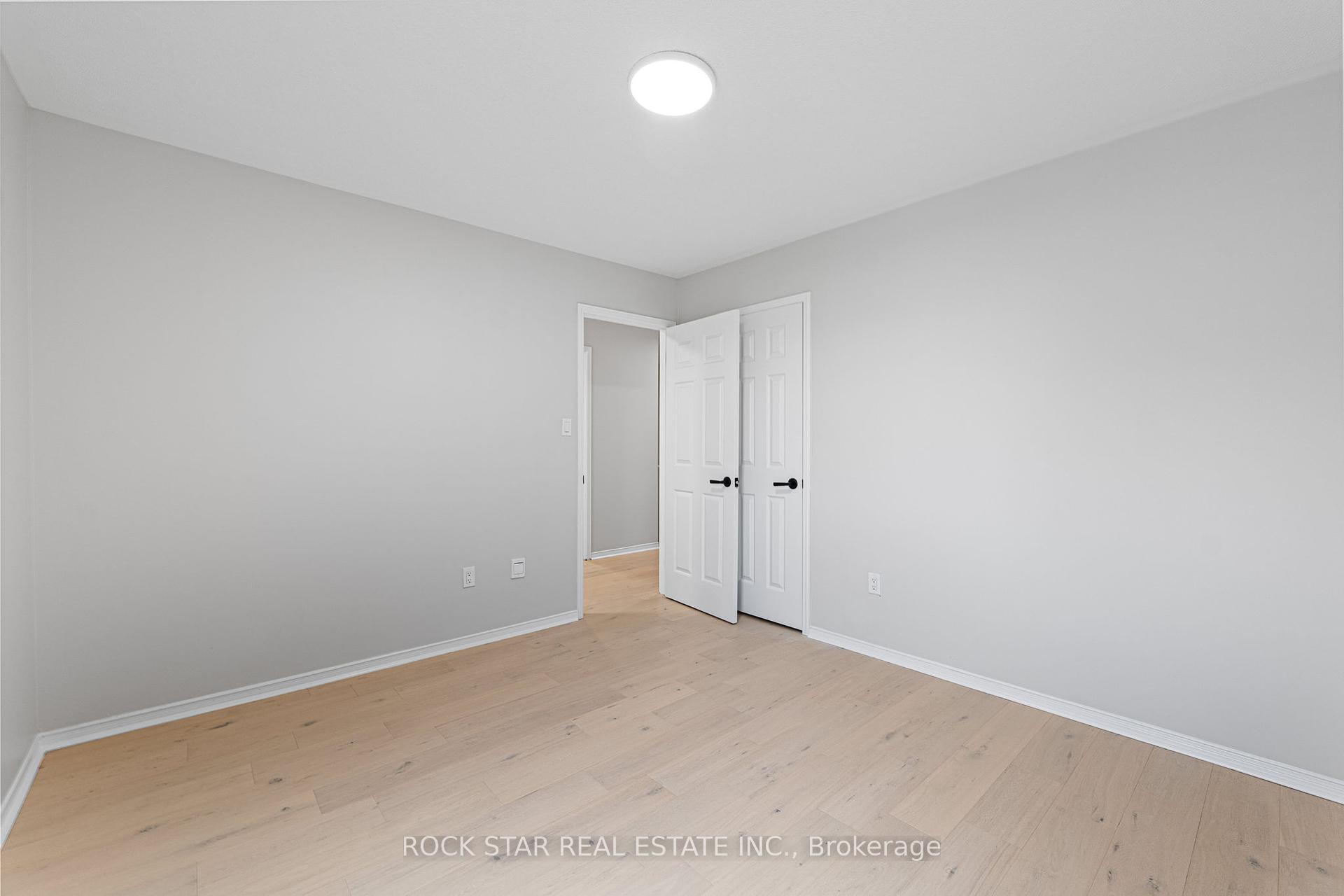 486 Acumen Crt, Mississauga, ON L5W0E2 | 4 Bedroom 3 Bathroom Detached House | Image 24