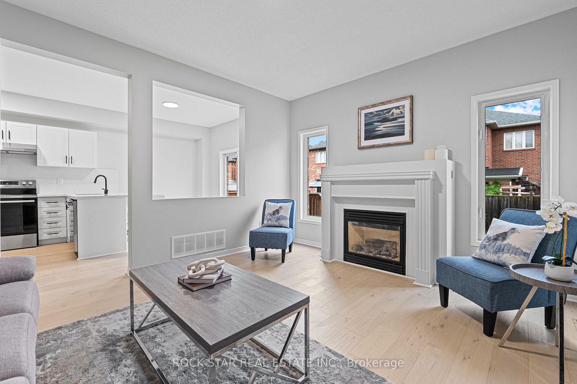 486 Acumen Crt, Mississauga, ON L5W0E2 | 4 Bedroom 3 Bathroom Detached House | Image 9