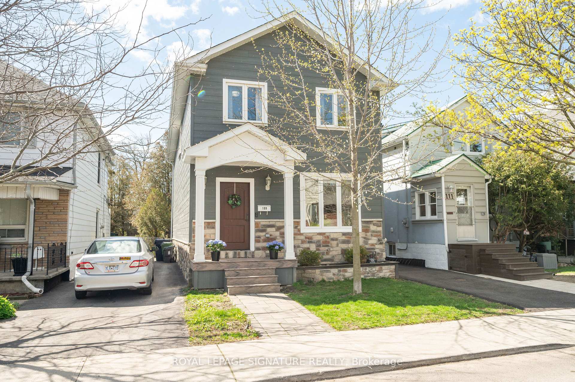109 Symons St, Toronto, ON M8V1V1 | 3 Bedroom 4 Bathroom Detached House | Image 1